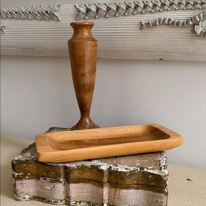 WOOD Vase and Monkey Pod Tray